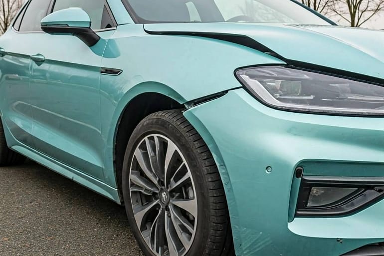 #E-AutoVersicherung #ElektroautoVersicherung #KfzVersicherung #EAuto #Elektroauto #BatterieVersicherung #LadekabelVersicherung #Mobilitätsgarantie #Versicherungsvergleich #GünstigeEAutoVersicherung #BesteEAutoVersicherung #Versicherungsleistungen #Schadensfall #Kasko #Vollkasko #Teilkasko #Zusatzversicherung #E-Mobilität #Nachhaltigkeit #Umweltfreundlich #Förderung #Zuschuss